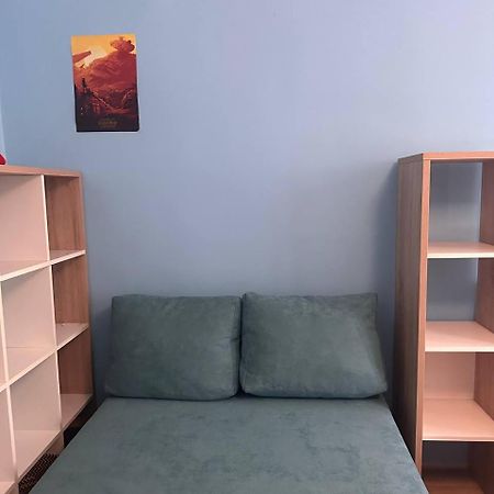 Apartamento Біля Залізничного Вокзалу Вулиця Олени Степанівни 33Б Leópolis Exterior foto