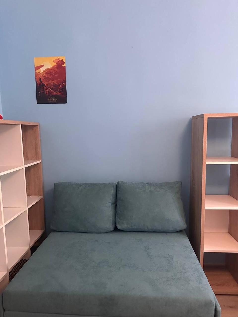 Apartamento Біля Залізничного Вокзалу Вулиця Олени Степанівни 33Б Leópolis Exterior foto